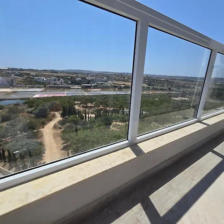 Serenity No 5 * St. Paul's Bay