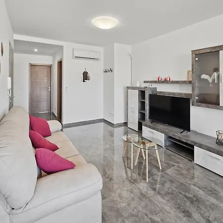 Park Views Terrace 2br 5