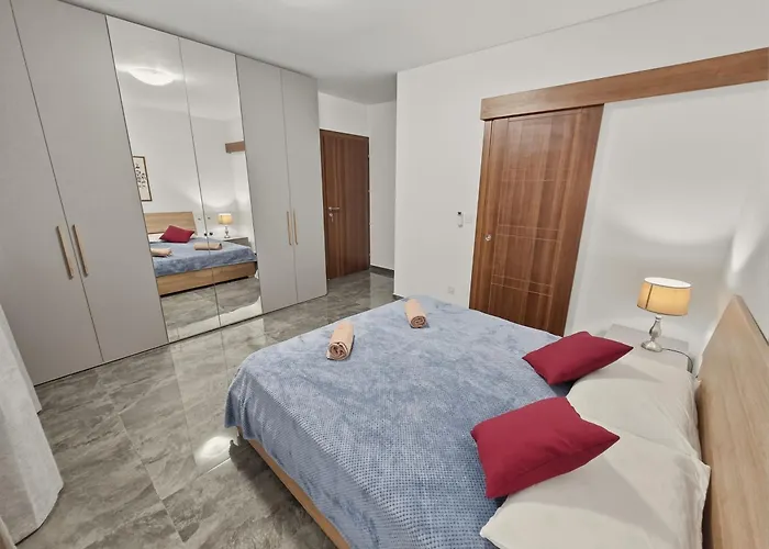 Park Views Terrace 2br 5