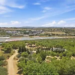 Apartament Park Views Terrace 2br 5 *