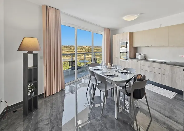 Serenity No 5 * San Pawl il-Baħar